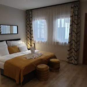 Indium Panzio Bed & Breakfast